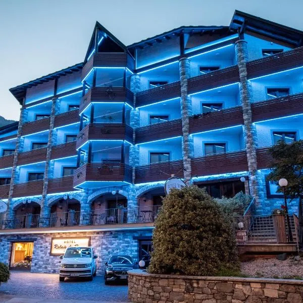 瑞蕾斯度酒店，位于Challand Saint Victor的酒店