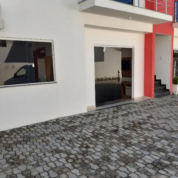 CONDOMINIO ENCANTADOR - AP. COM CHURRASQUEIRA PARTICULAR，位于塞古罗港的酒店