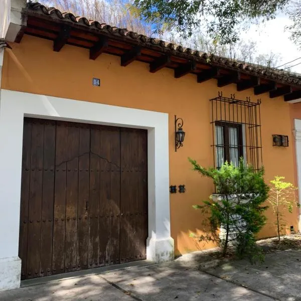 El Calvario Lofts，位于危地马拉安地瓜的酒店