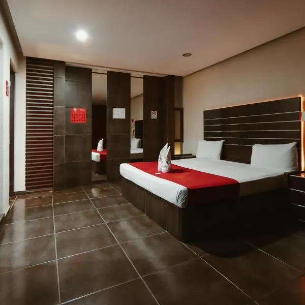 Auto Hotel Las Maravillas，位于Santa Cruz Xoxocotlán的酒店