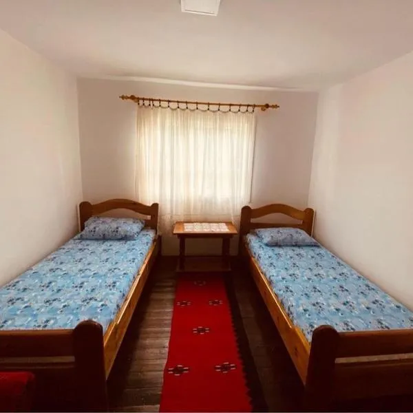 Planinska kuća kod Lazića，位于Lazići的酒店