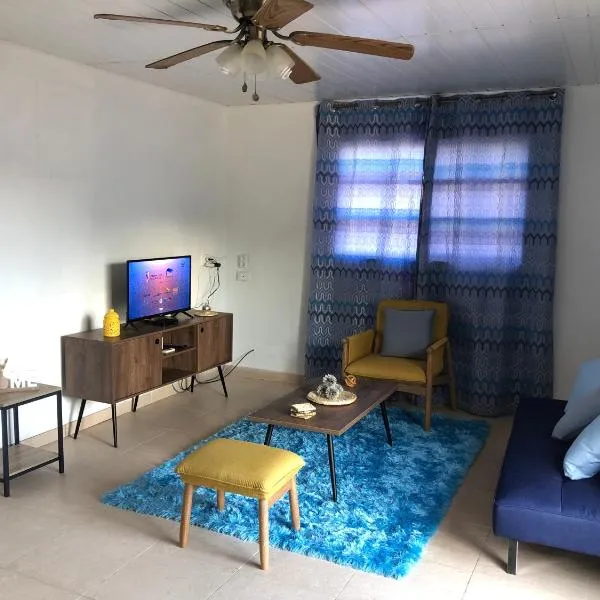 Local Home Aruba,位于Catiri的酒店