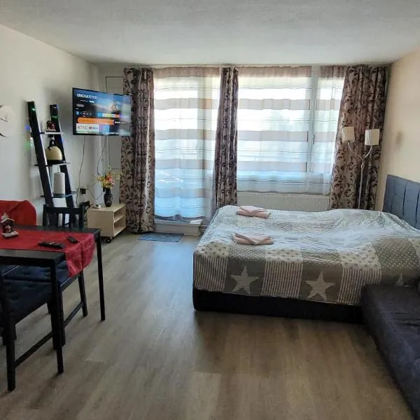 King apartament 1 mit NetFlix，位于圣恩吉玛的酒店