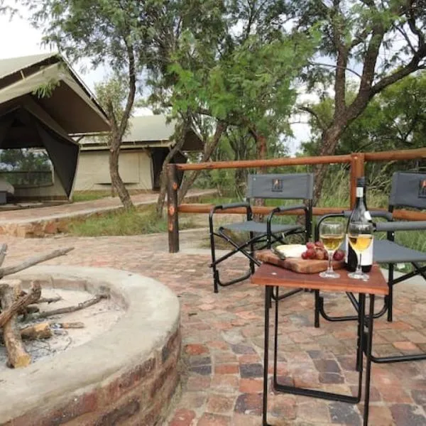 Oryx Wilderness Game Lodge and Tented Camp，位于Rust de Winter的酒店