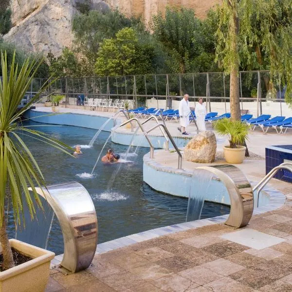 巴尔内阿里奥坎德拉圣女酒店，位于Algar de Mesa的酒店