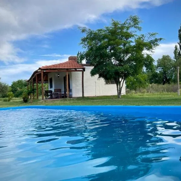 CABAÑAS LA PILARICA，位于Rodolfo Iselín的酒店