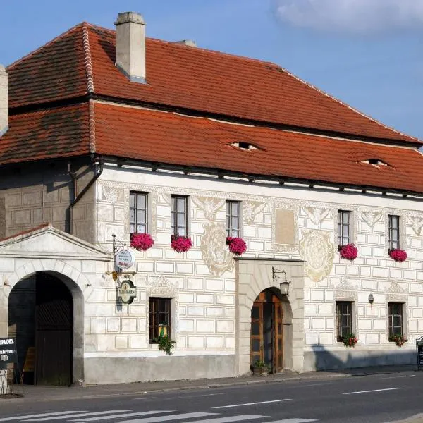 Hotel Na Velké hospodě，位于Dubí Hora的酒店