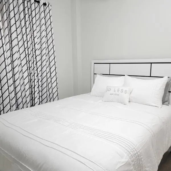 Room for rent in Apartment，位于哈特福德的酒店