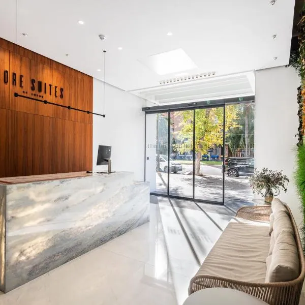 Apartamentos Core Suites Valencia，位于瓦伦西亚的酒店