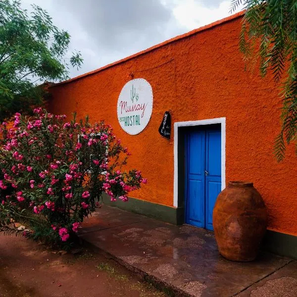 Munay EcoHostal - Cabañas de Adobe，位于La Puntilla的酒店