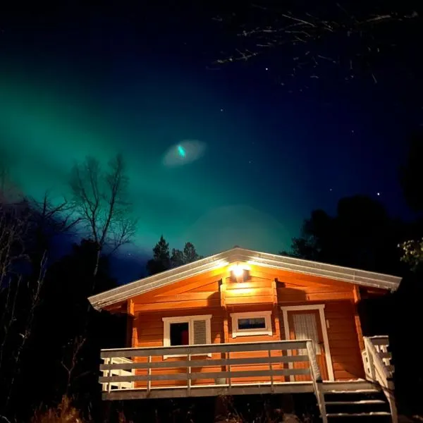 Macktunet - Retro log cabin from the 70s in Malangen，位于Kjerkevik的酒店