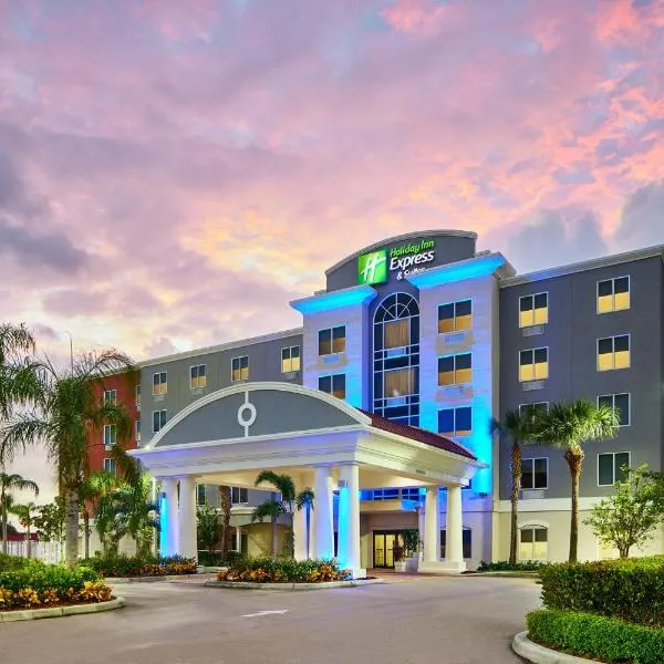 Holiday Inn Express Hotel & Suites Port St. Lucie West by IHG，位于圣露西港的酒店