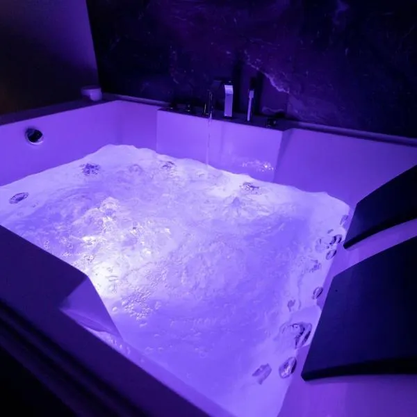 B&B Chiaro di Luna，位于巴列塔的酒店