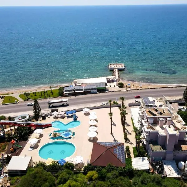 Exotic Hotel & SPA，位于Dhavlos的酒店