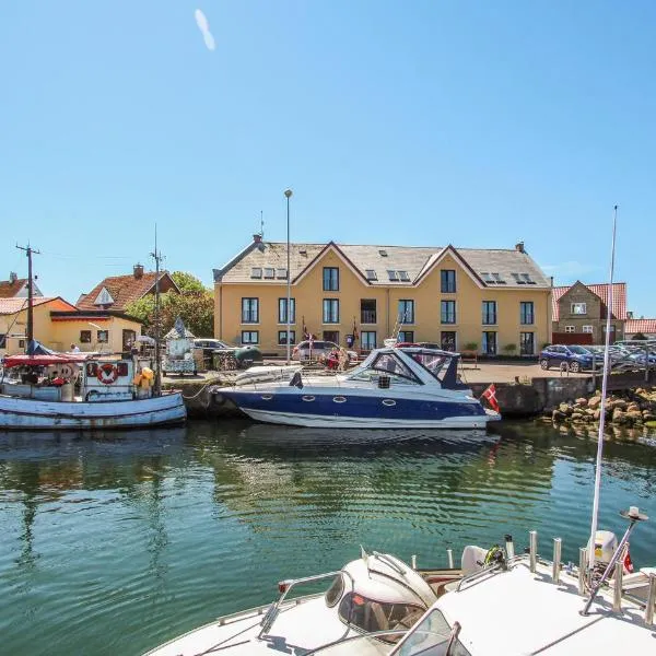 Cozy Apartment In Samsø With House Sea View，位于Nordby的酒店