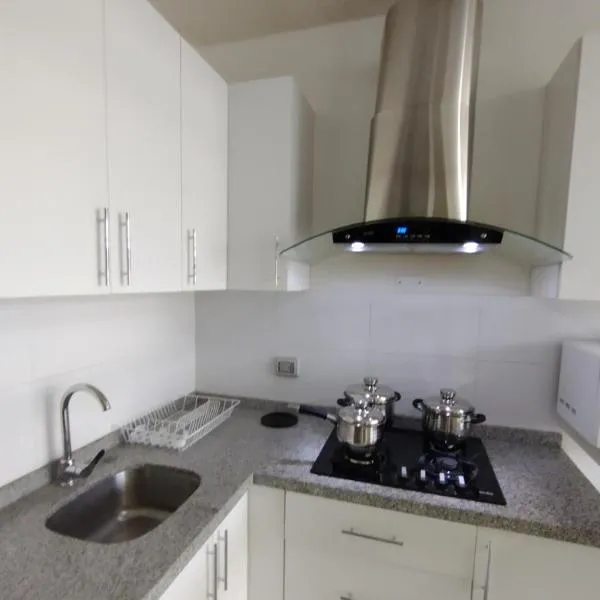 Suites Apart Piura，位于皮乌拉的酒店