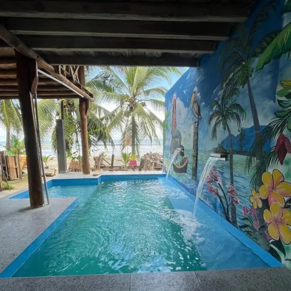 Cabaña El Paraíso Uveros，位于El Africa的酒店