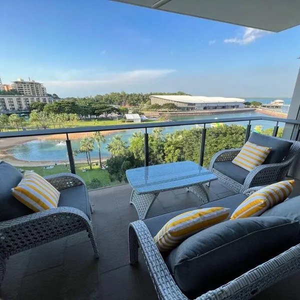 Luxury Waterfront Stay 1bdr (breathtaking Views)，位于达尔文的酒店