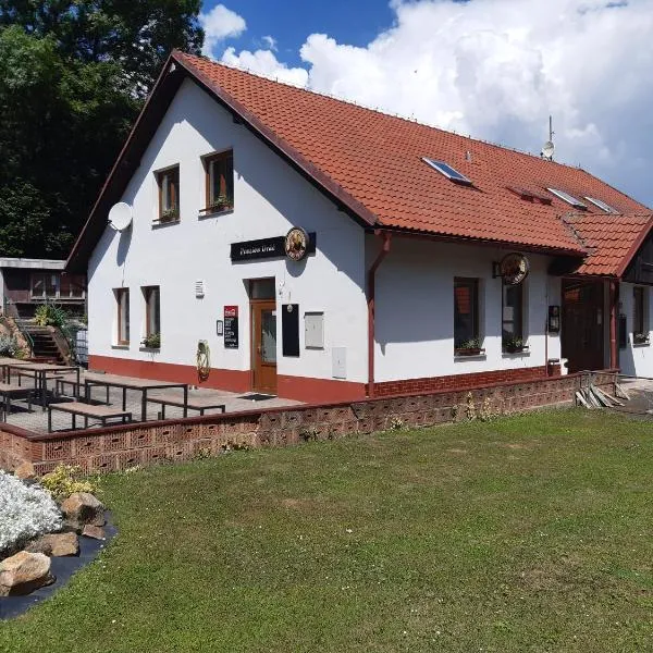 Penzion Oráč，位于Velemín的酒店