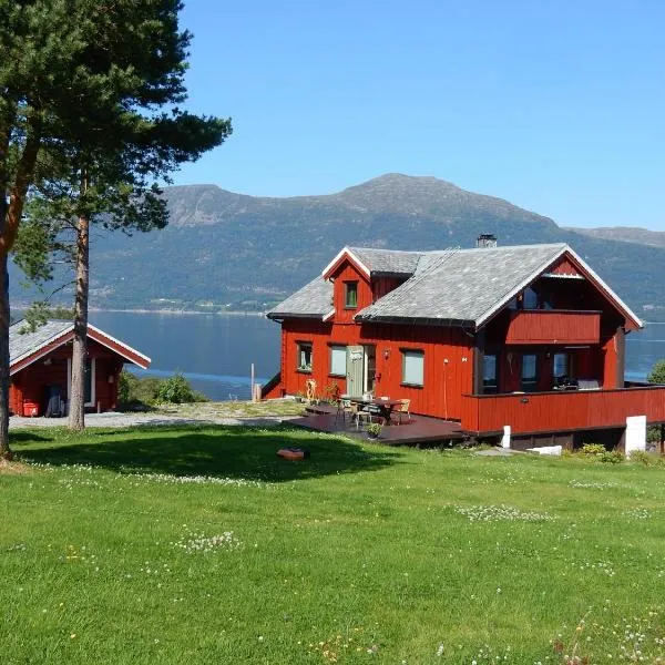Rekdal，位于Finnøy的酒店