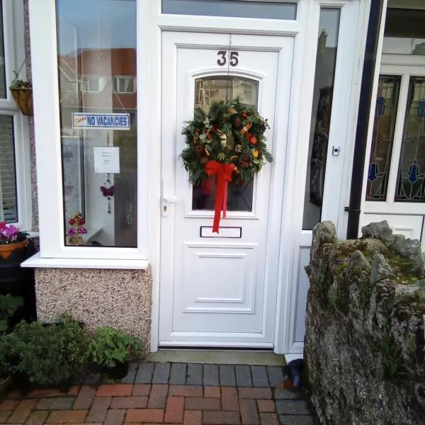 Applebys Guest House，位于霍利黑德的酒店