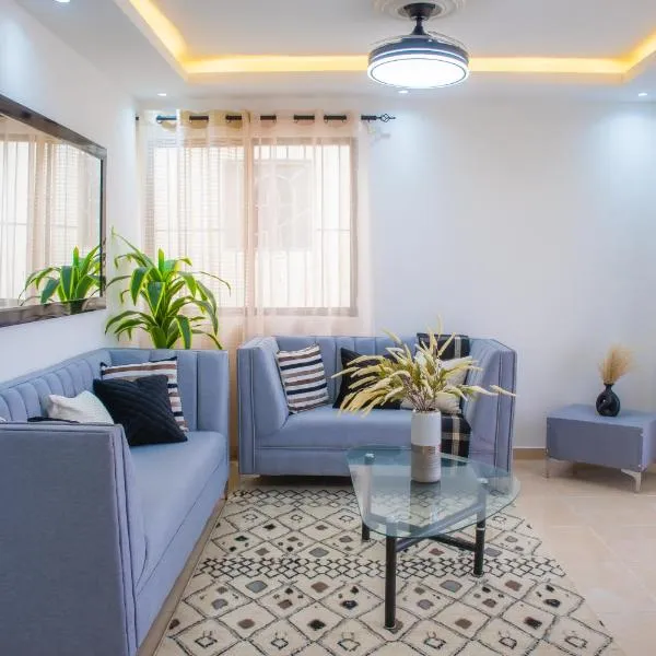 Luxury, cozy apartment Alma Rosa /15 min airport，位于Naiboa的酒店