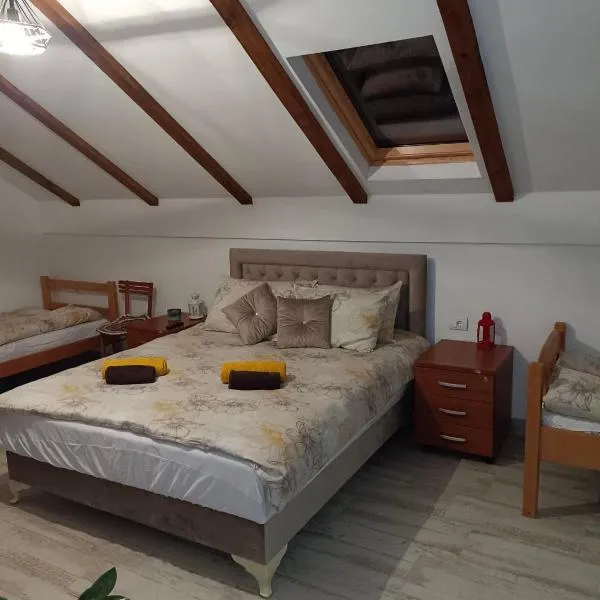 Fruškogorski Đeram，位于Grgeteg的酒店