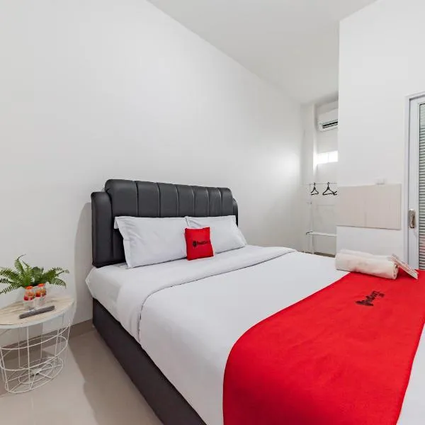 RedDoorz @ Suryakencana Bogor，位于茂物的酒店