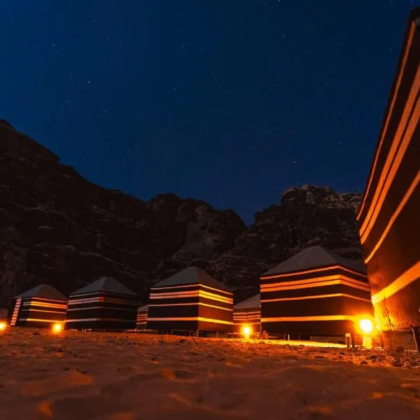 Wadi rum secrets camp，位于瓦迪拉姆的酒店