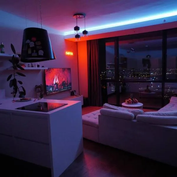 Lux Residance 40th floor, sound system, 65 inch TV，位于Alacaatlı的酒店