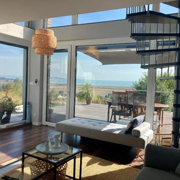 Panorama & Vino Szigliget，位于西格利盖特的酒店