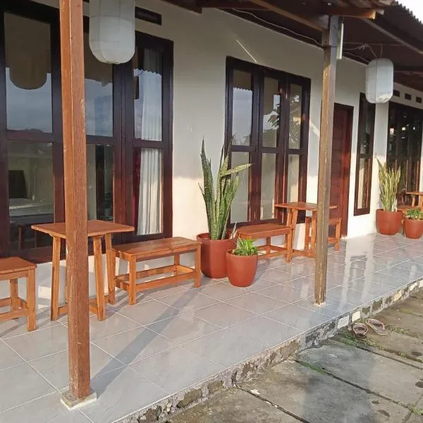 Rosella Cottages - Homestay - Yogyakarta，位于日惹的酒店