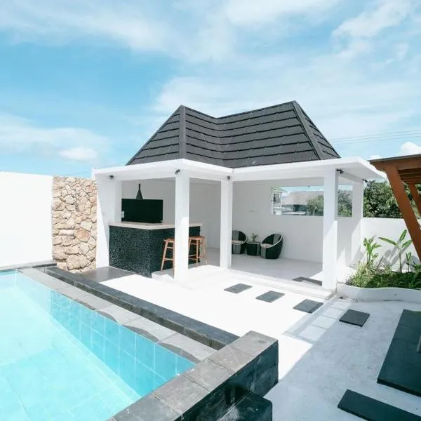 The Lavana Hidden Villa Lombok，位于Ampenan的酒店