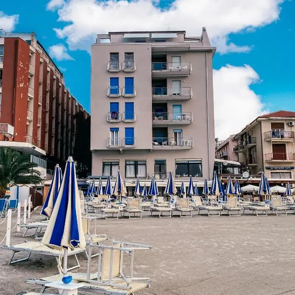 Hotel Maremola，位于Giustenice的酒店