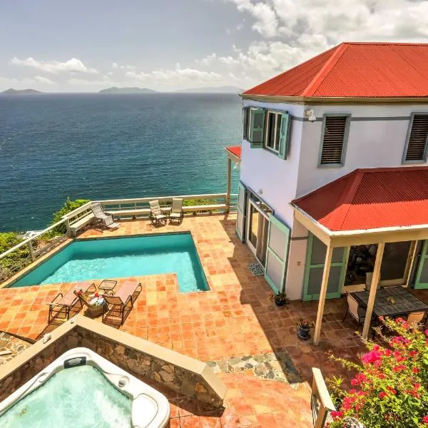 St Thomas Cliffside Villa with Pool and Hot Tub!，位于Misgen的酒店