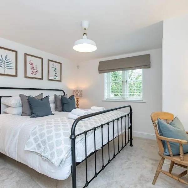 Oxfordshire Living - The Sunderland Apartment - Bladon，位于巴拉顿的酒店