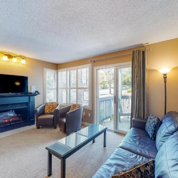 Condo 505 at North Creek Resort，位于蓝山的酒店