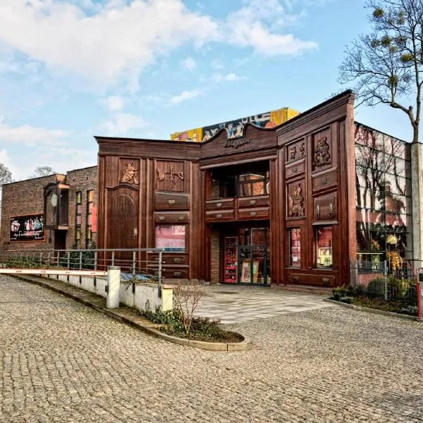 巴耶波莫尔斯基剧院旅馆，位于托伦的酒店