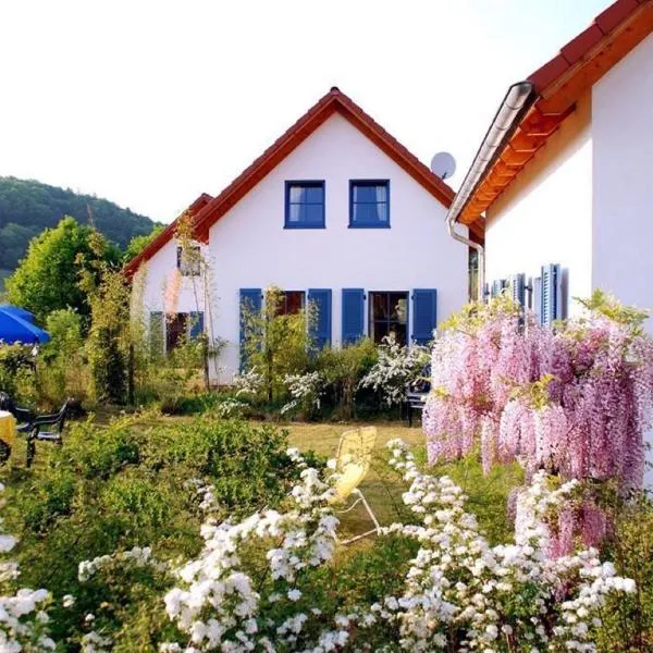 Ferienhäuser Bellana，位于洛斯海姆的酒店