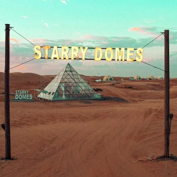 Starry Domes Desert Camp，位于Bidiyah的酒店