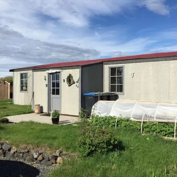 Slow Travel Mývatn - Óli's Homestay-Private house v，位于米湖的酒店