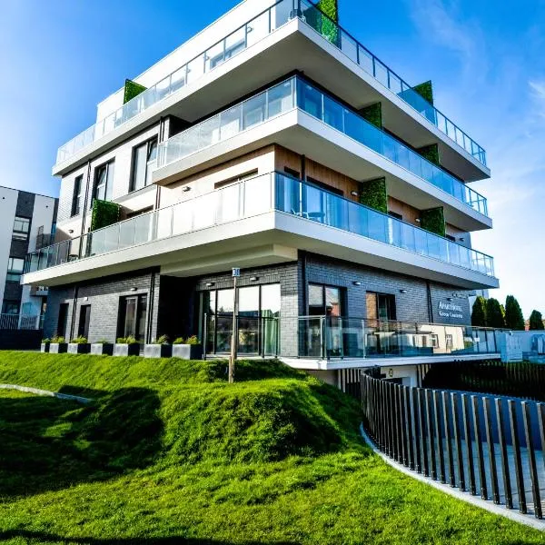 Aparthotel Green Concrete，位于斯维诺乌伊希切的酒店