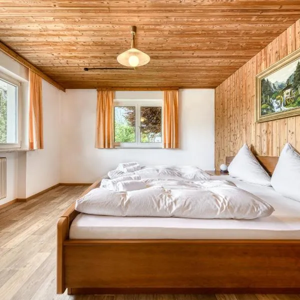 Familienferienwohnung Buerserberg Dorf by A-Appartments，位于比尔塞贝格的酒店