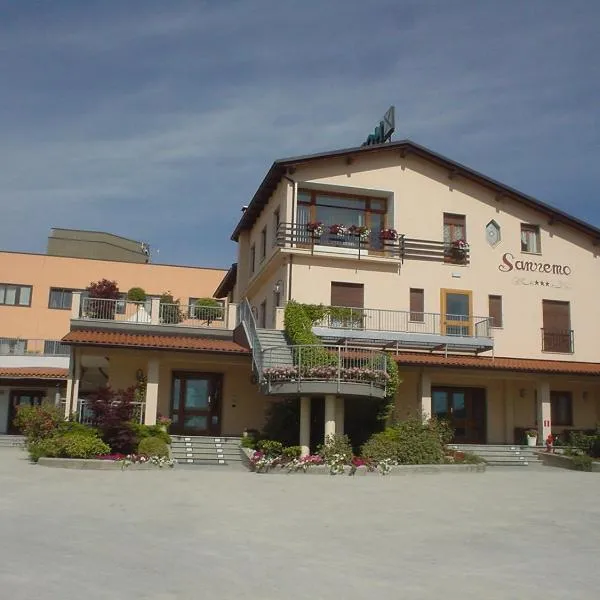 Hotel Sanremo，位于Lesegno的酒店