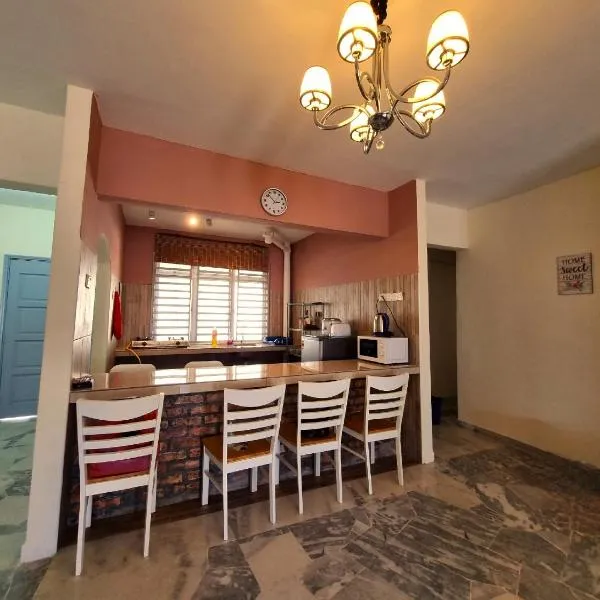 Homestay α Cocobay Condo Resort，位于波德申的酒店