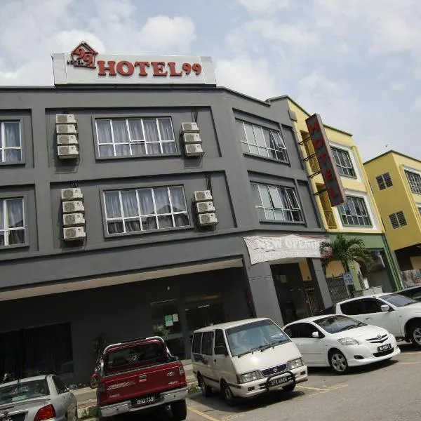 巴生班达尔（梅鲁）99酒店，位于Pulau Indah的酒店