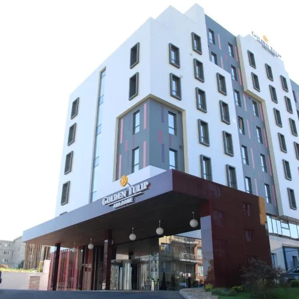 金色郁金香安娜圆顶酒店，位于Vîlcele的酒店