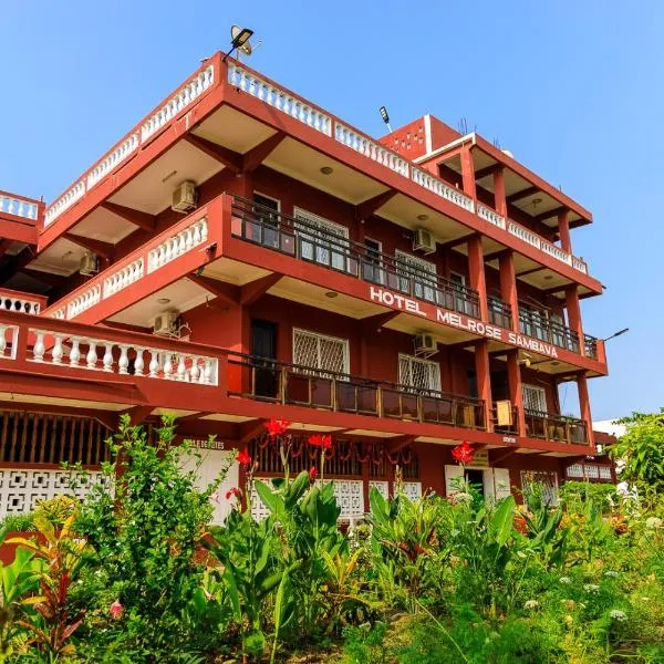 HOTEL MELROSE SAMBAVA，位于桑巴瓦的酒店