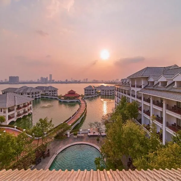 河内西湖洲际酒店，位于Dong Anh的酒店