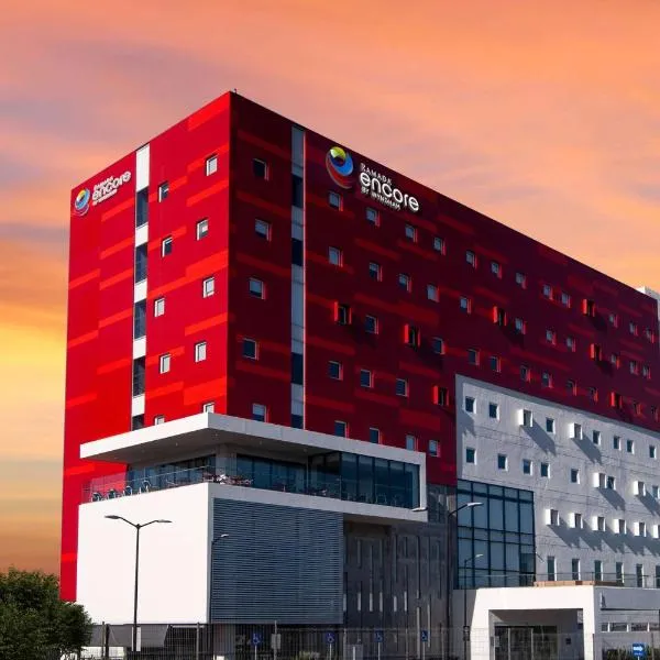 Ramada Encore by Wyndham Guadalajara Aeropuerto，位于Zapotlanejo的酒店